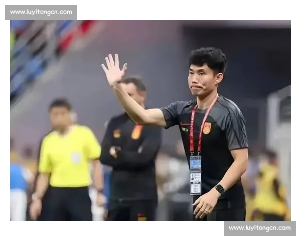 非郑智！48 岁孙继海锁定国足中方教练 英超传奇携四冠归来